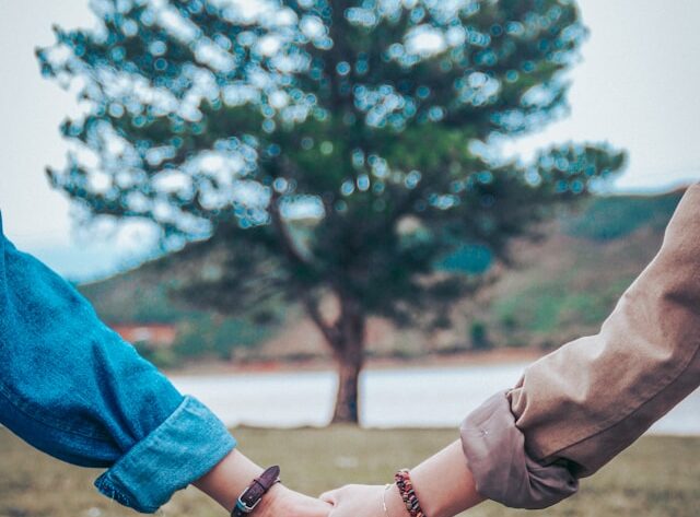 Dlaczego kłótnie potrafią zbliżać? Psychologia konfliktów w relacjach